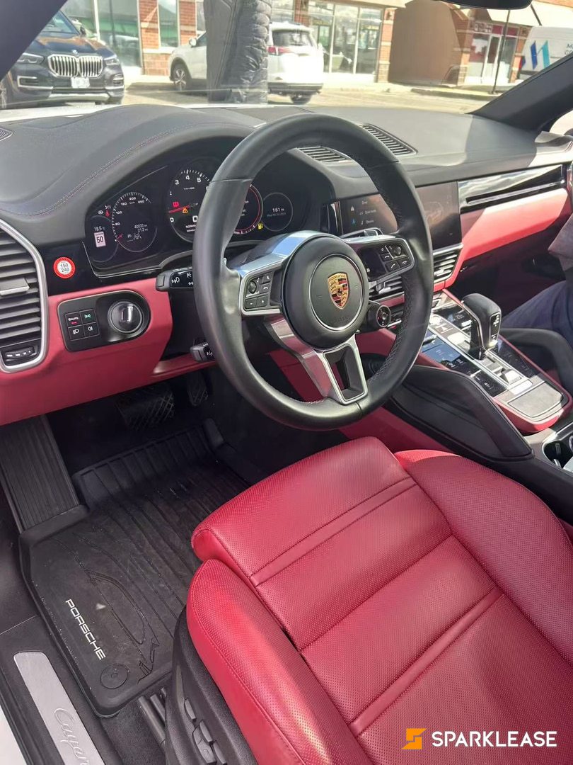 2022 Porsche Cayenne Coupe AWD, Toronto, Lease Transfer