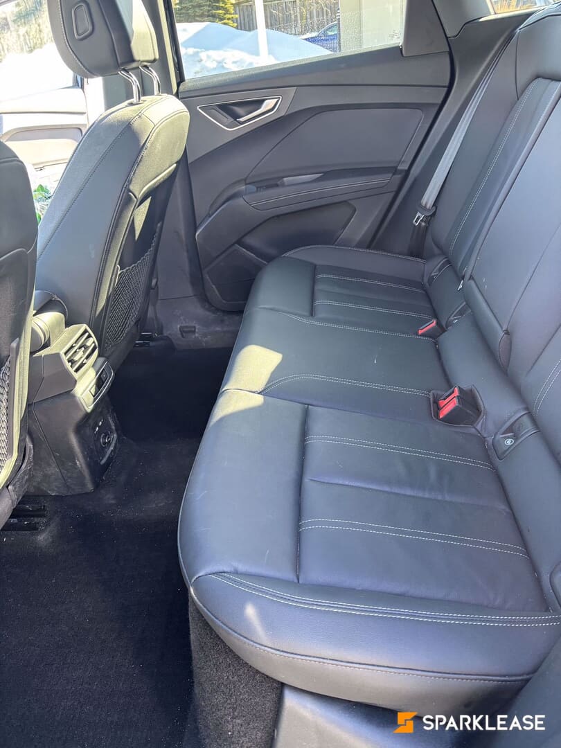 2024 Audi Q4 e-tron 55 quattro, 多伦多, 转LEASE