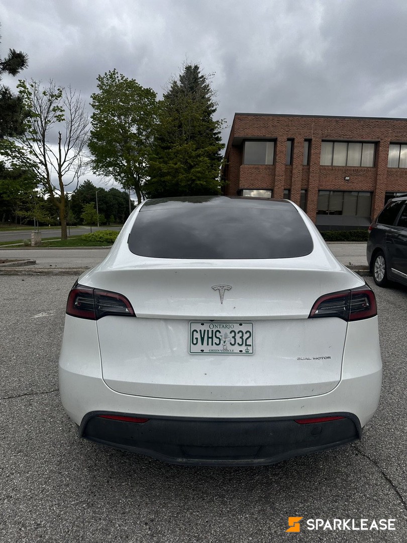 2023 Tesla Model Y Long Range AWD, Toronto, Lease Transfer