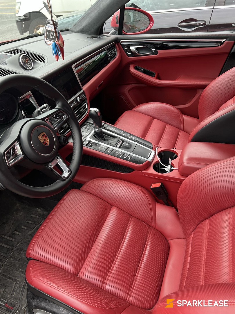 2020 Porsche Macan , Toronto, Lease Transfer