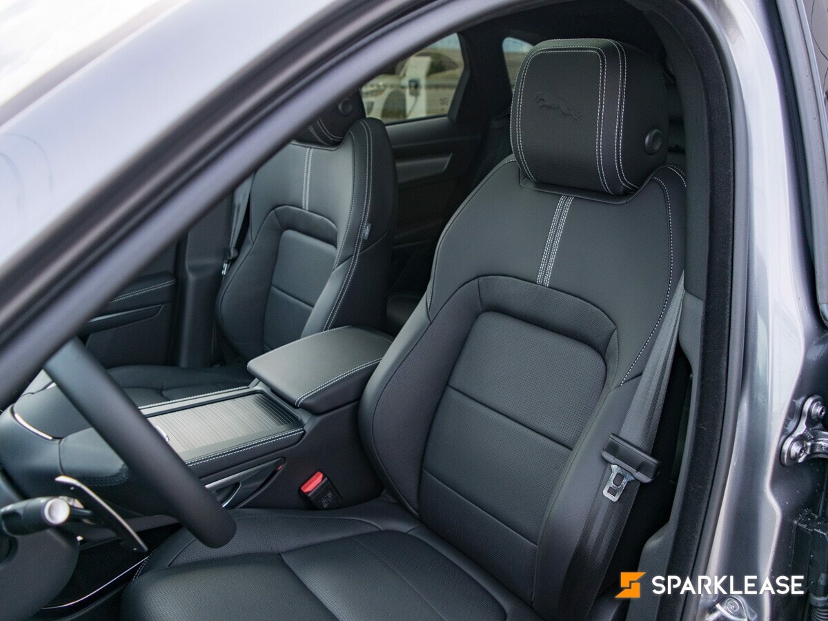 2024 Jaguar F-PACE R-Dynamic S P250 Auto, 多伦多, 原厂Finance方案