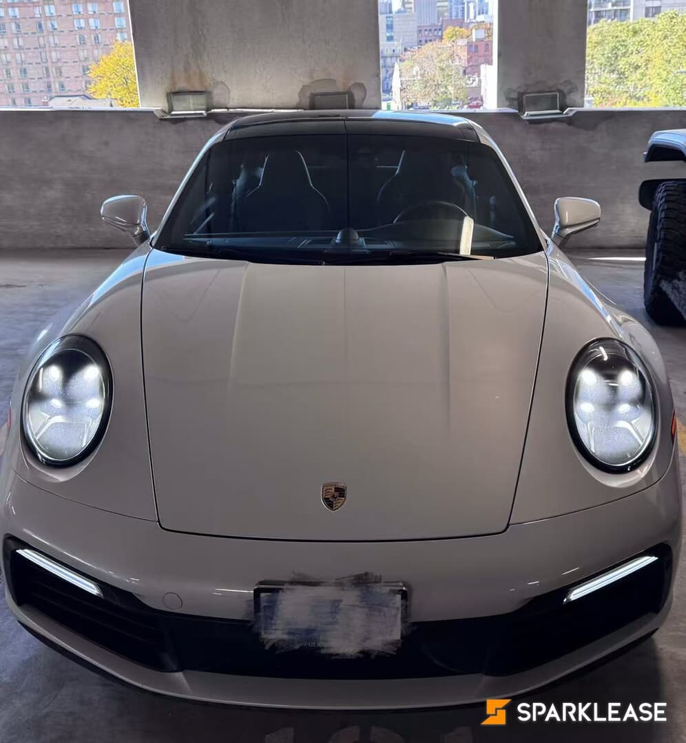 2024 Porsche 911 Carrera Coupe, 多伦多, 转LEASE