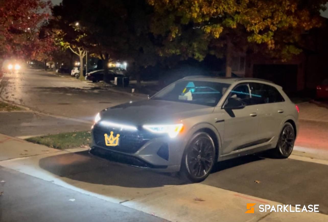 2024 Audi Q8 e-tron quattro, 多伦多, 转LEASE