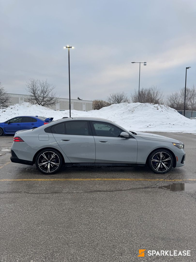 2025 BMW 5 Series 530i xDrive Sedan, Toronto, Lease Transfer