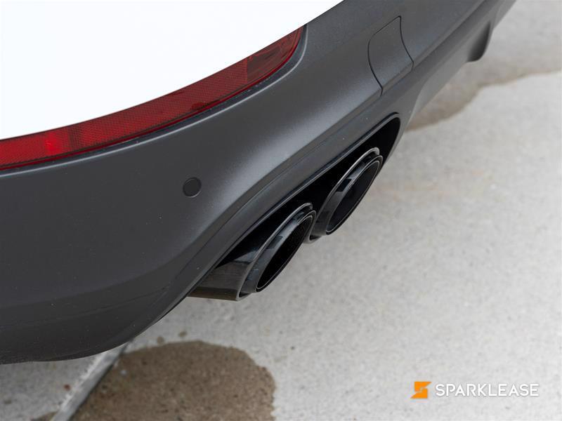 2022 Porsche Cayenne AWD, Toronto, Cash