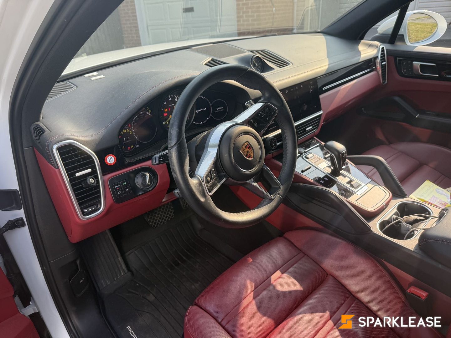 2025 Porsche Cayenne E-Hybrid AWD, Toronto, Lease Transfer