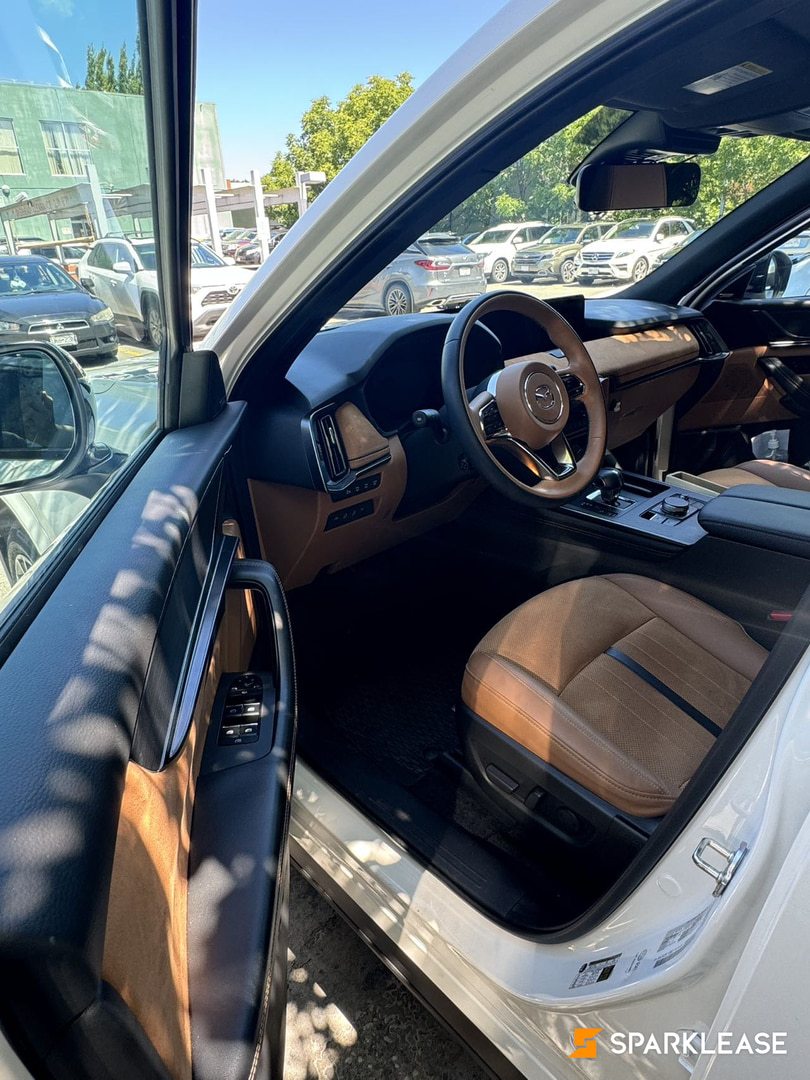 2025 Mazda CX-70 MHEV Signature AWD, Vancouver, Lease Transfer