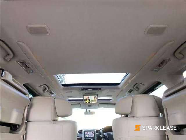 2010 Toyota Alphard 4wd 3.5LV6, Toronto, Cash