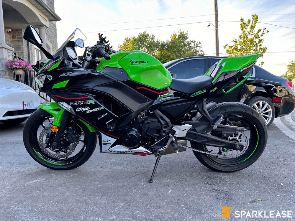2021 Kawasaki EX650 M, Toronto, Cash