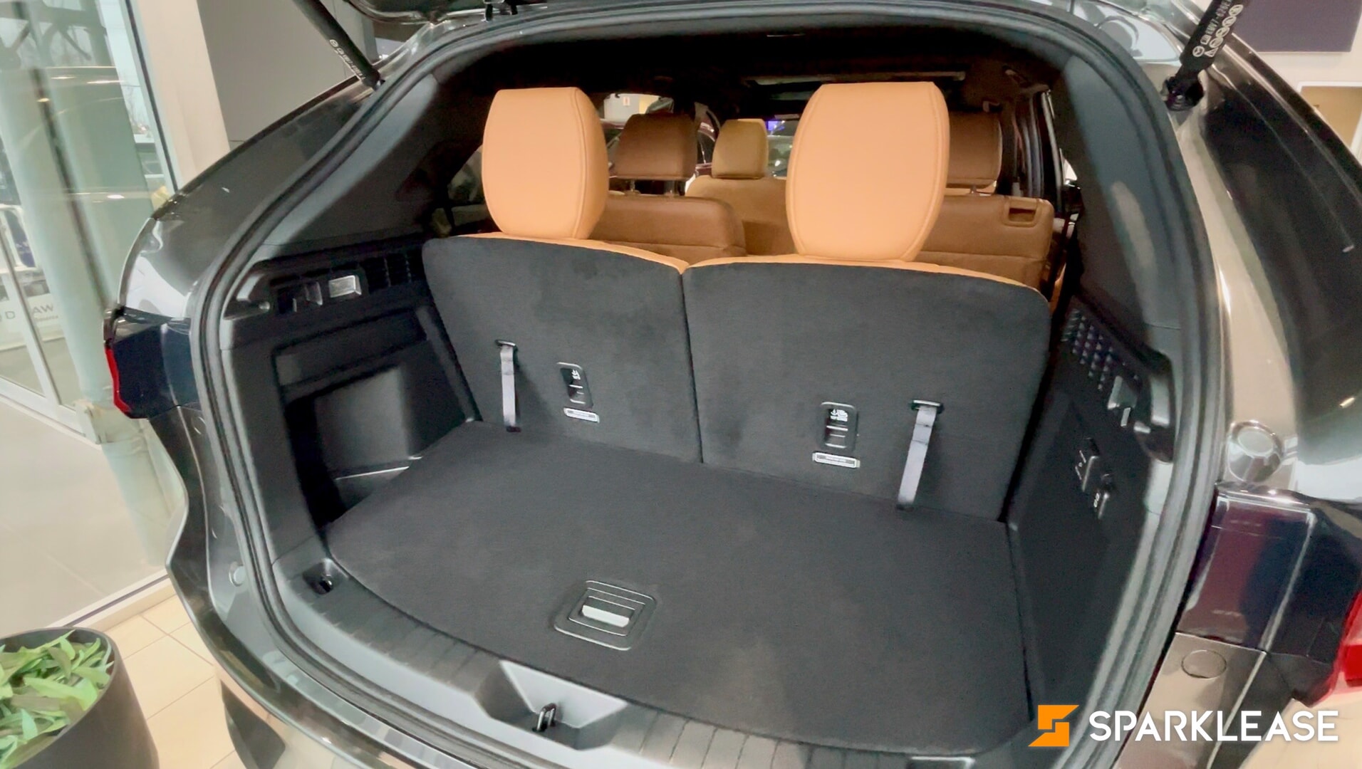 2025 Mazda CX-90 MHEV Signature AWD, Toronto, Lease Transfer