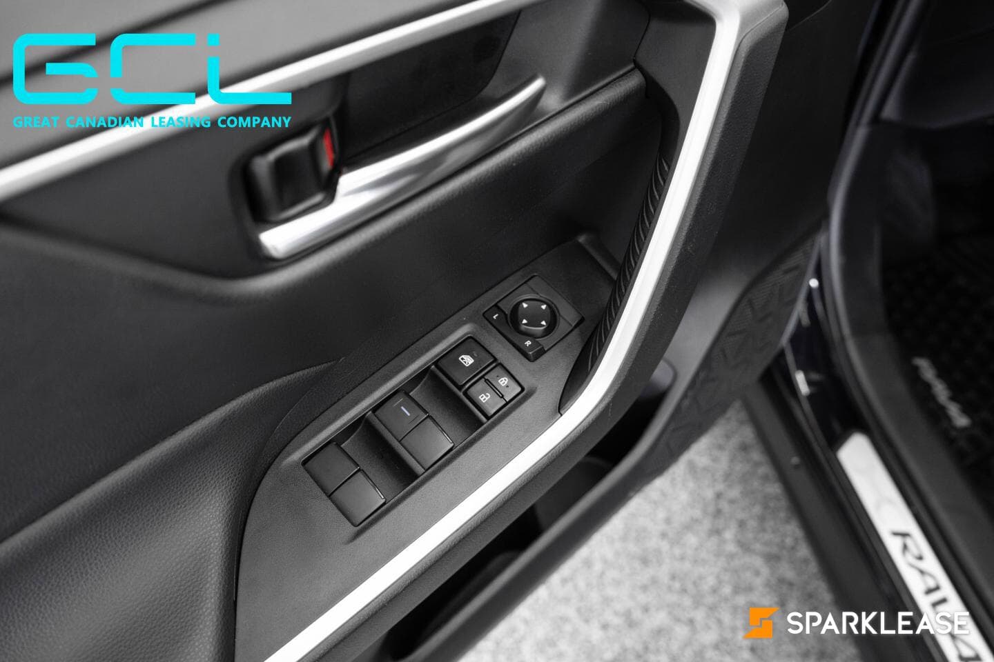 2021 Toyota  RAV4  Hybrid XLE AWD , Toronto, Cash