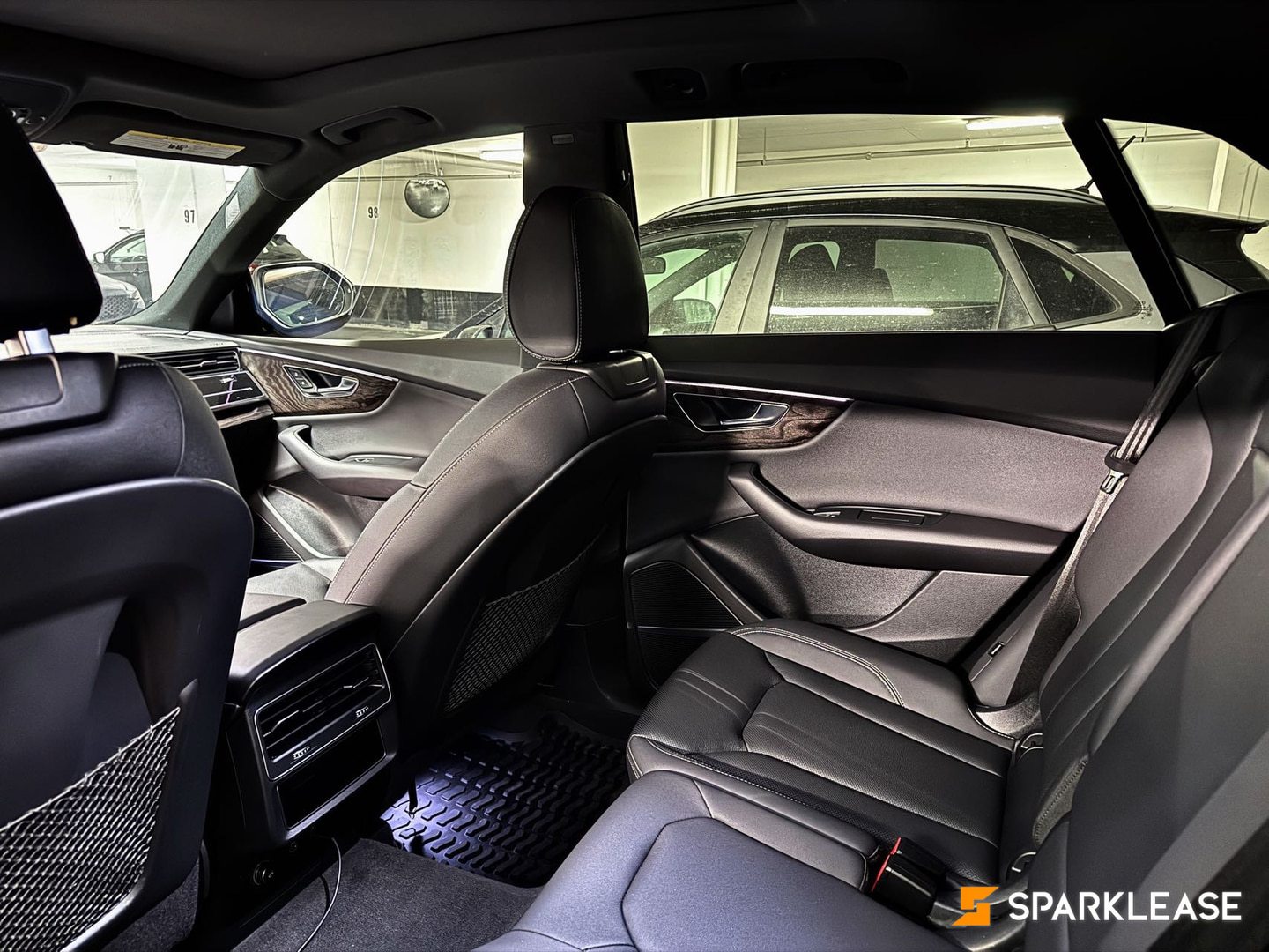 2022 Audi Q8 Progressiv 55 TFSI quattro, Toronto, Lease Transfer