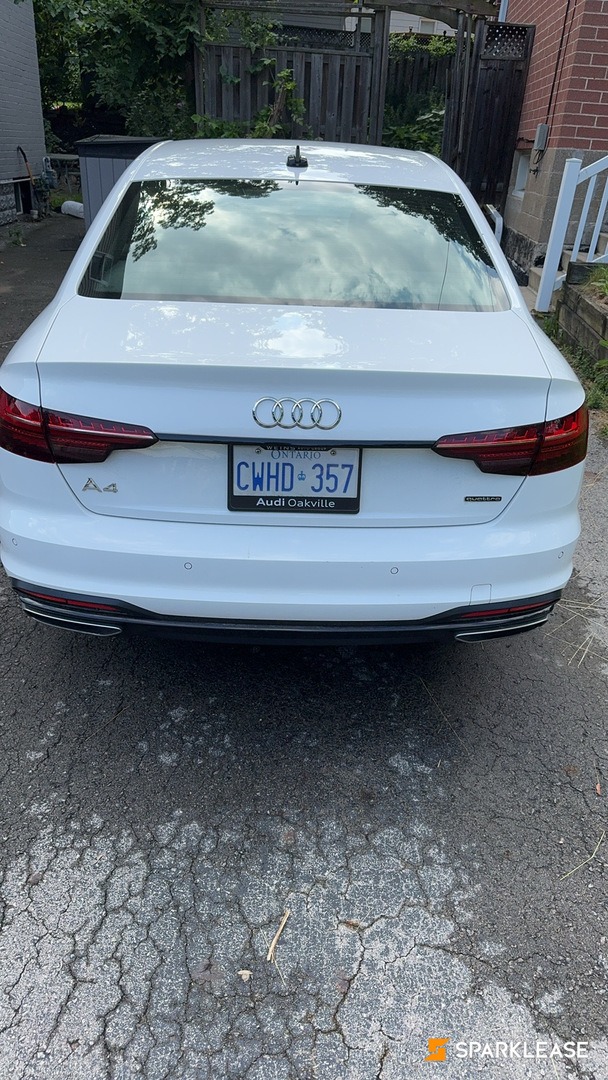 2024 Audi A4 Sedan Komfort 45 TFSI quattro, Toronto, Lease Transfer