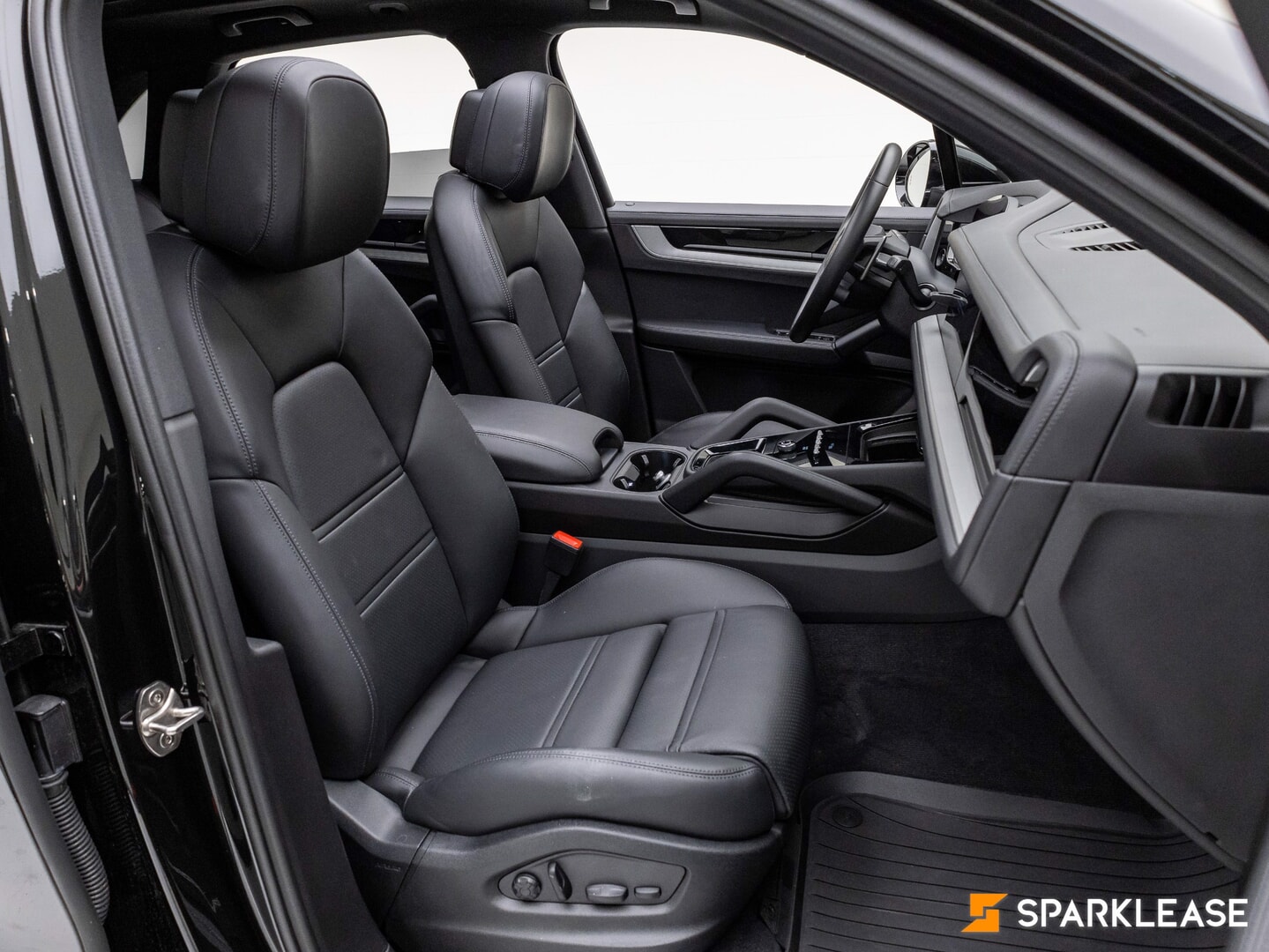 2024 Porsche Cayenne AWD, Toronto, Finance Quote Provided