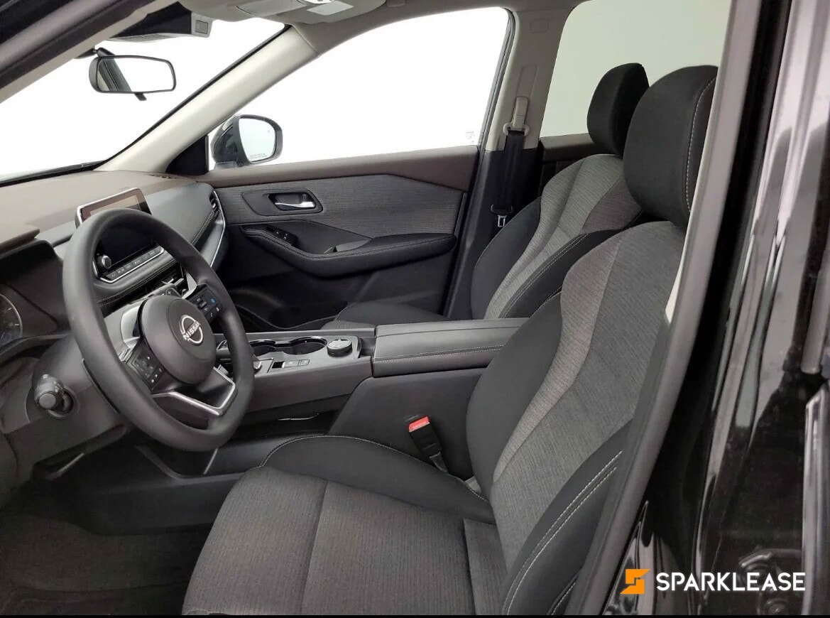 2023 Nissan Rogue AWD SV Moonroof, Toronto, Lease Transfer