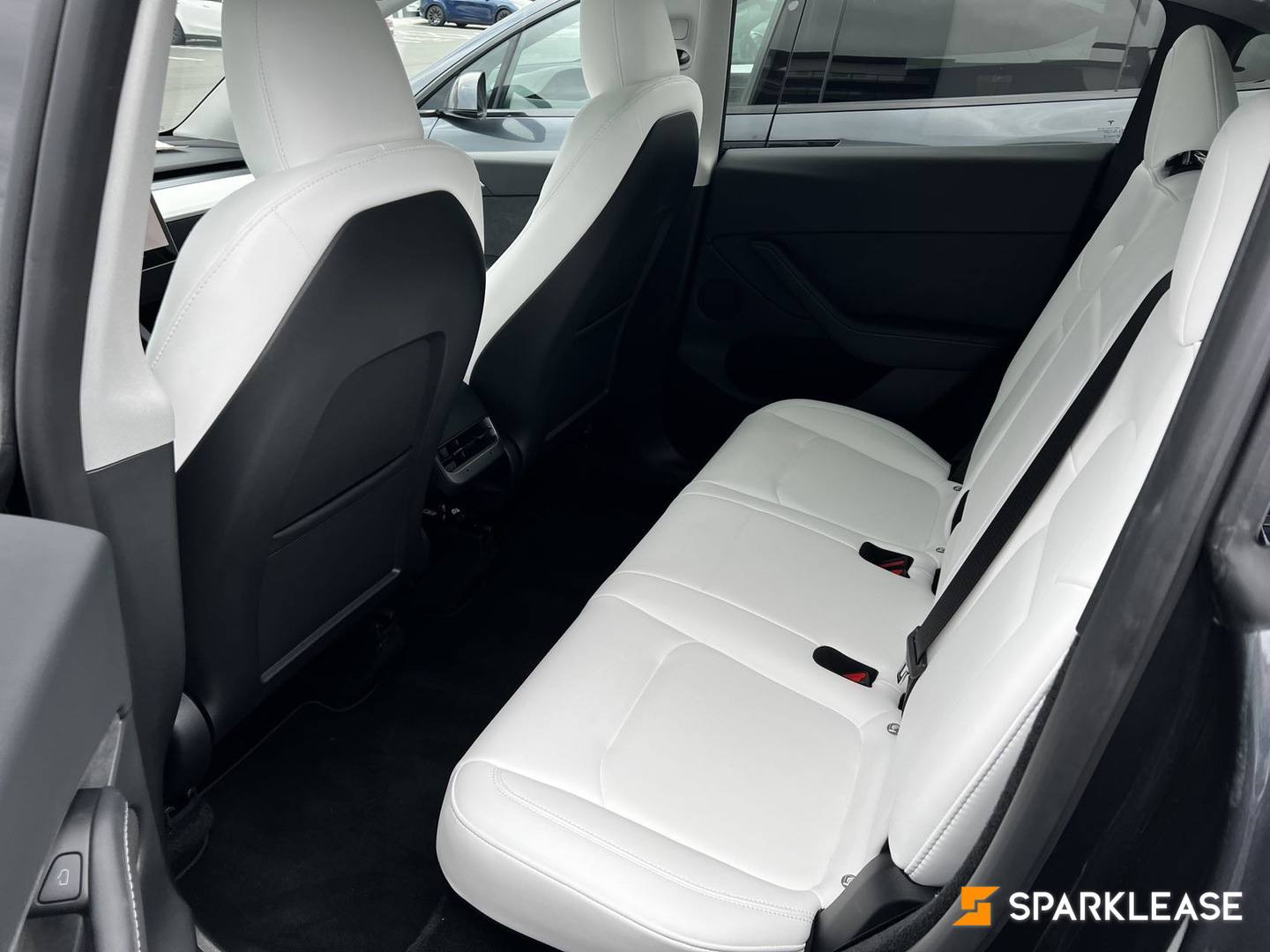 2024 Tesla Model Y Long Range AWD, Vancouver, Lease Transfer