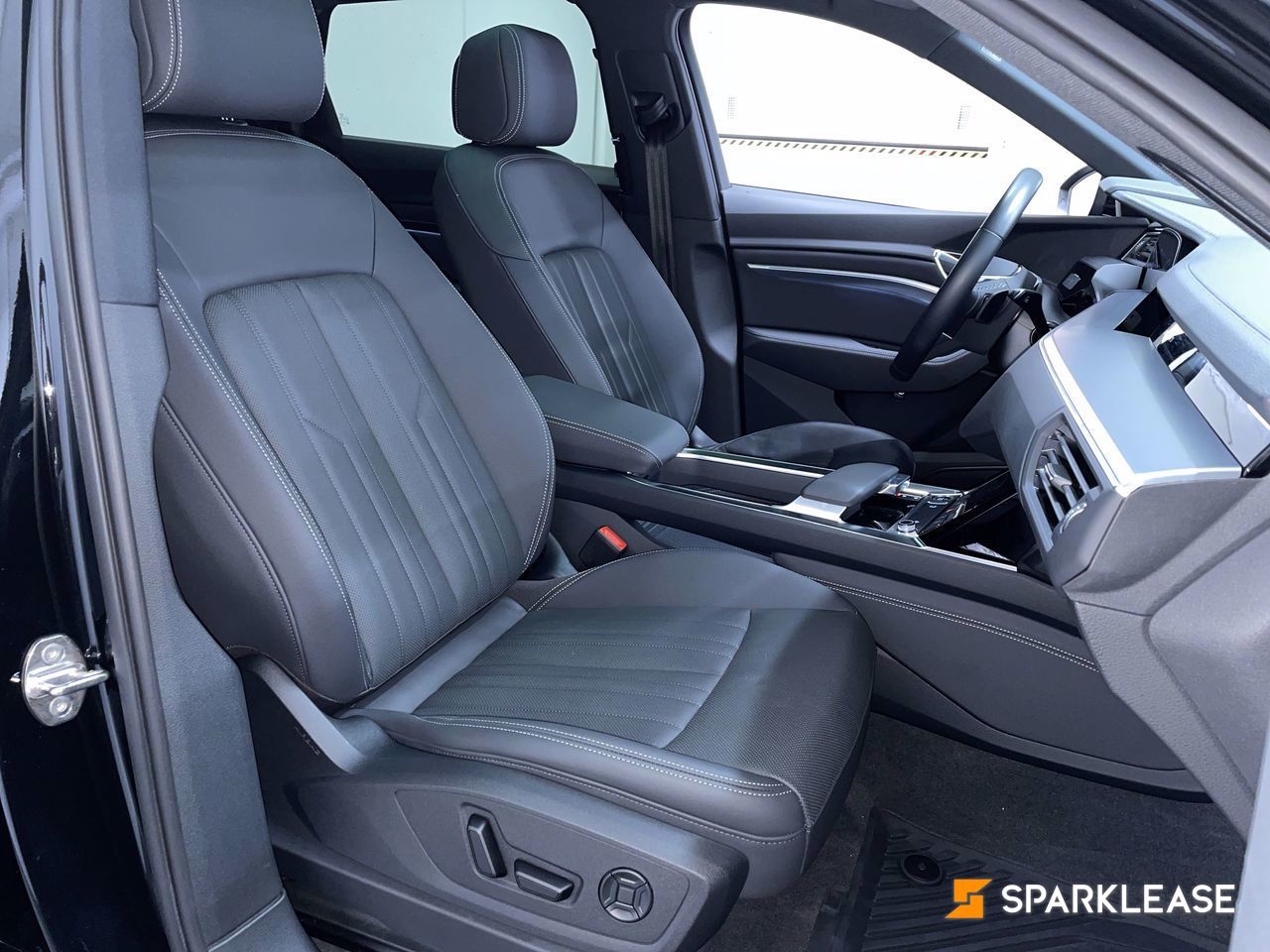 2022 Audi e-tron Progressiv quattro, Vancouver, Lease Quote Provided