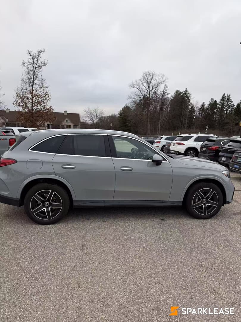 2025 Mercedes-Benz GLC GLC 300 4MATIC SUV, 多伦多, 转LEASE