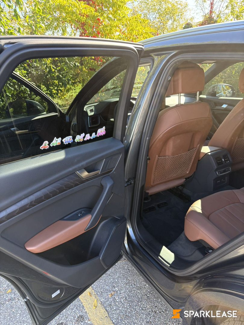 2023 Audi Q5 Progressiv 45 TFSI quattro, Toronto, Lease Transfer