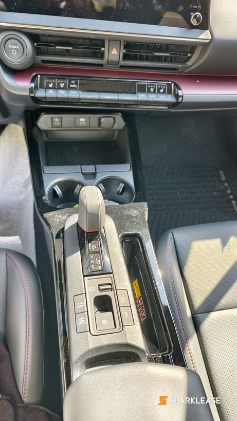 2025 Toyota Prius Plug-In Hybrid XSE Premium, 温哥华, 转LEASE