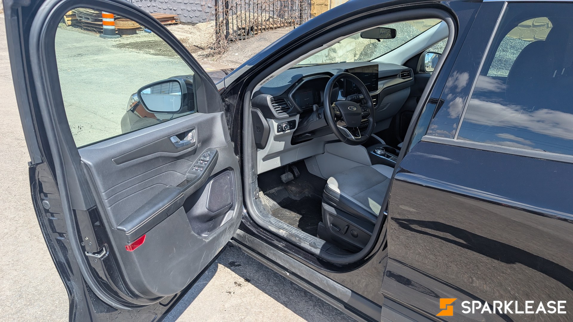 2024 Ford Escape PHEV FWD, 多伦多, 转LEASE