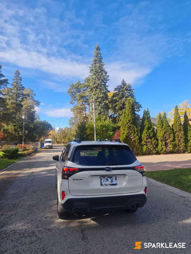 2025 Subaru Forester Limited AWD , 多伦多, 转LEASE