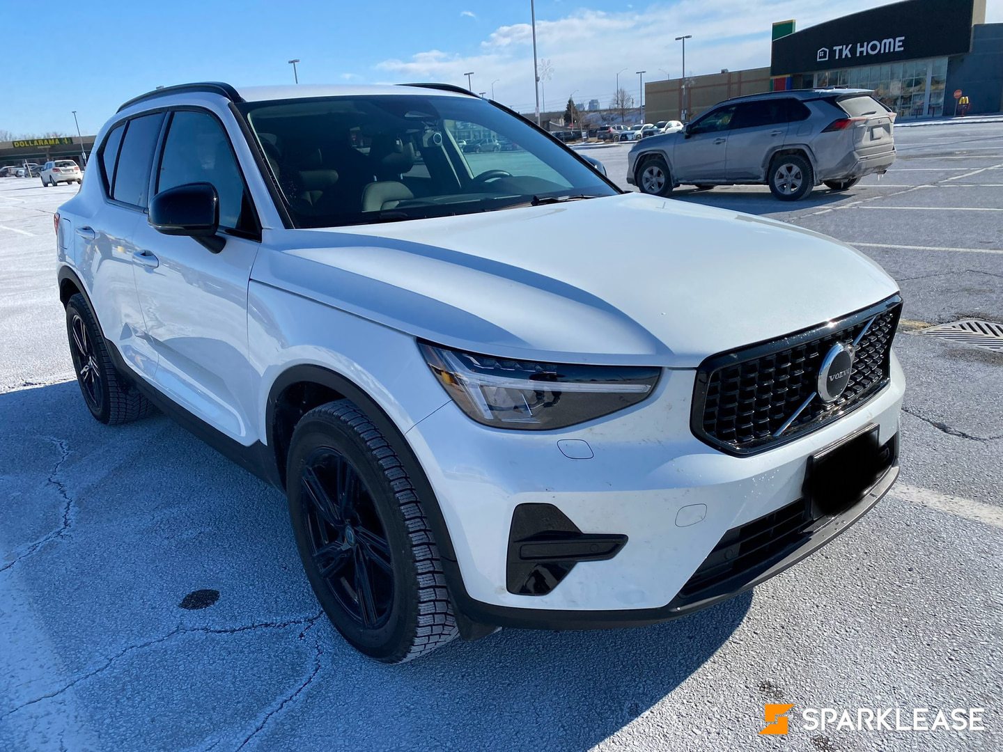 2024 Volvo XC40 B5 AWD Core Dark Theme, Toronto, Lease Transfer