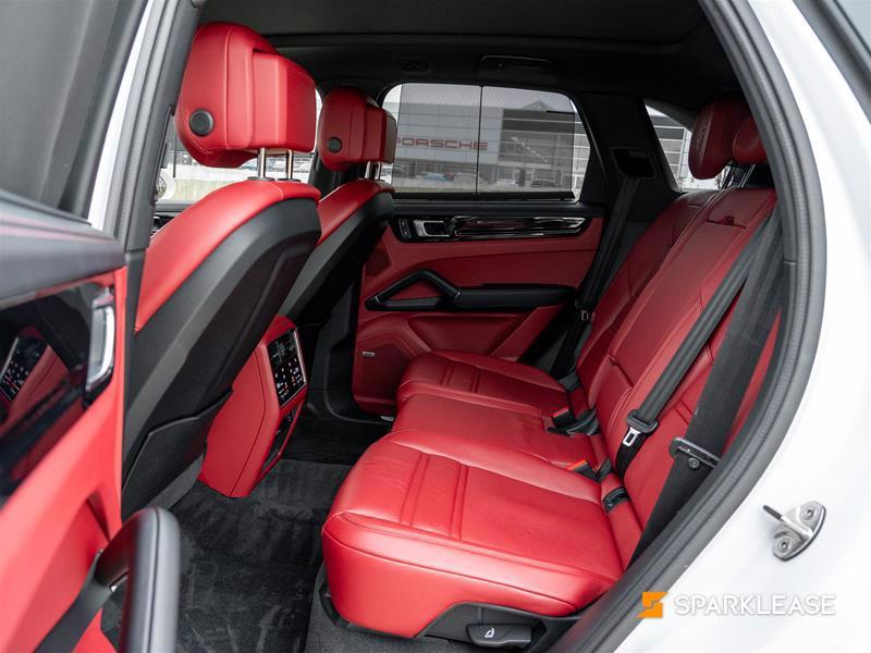 2022 Porsche Cayenne AWD, Toronto, Cash
