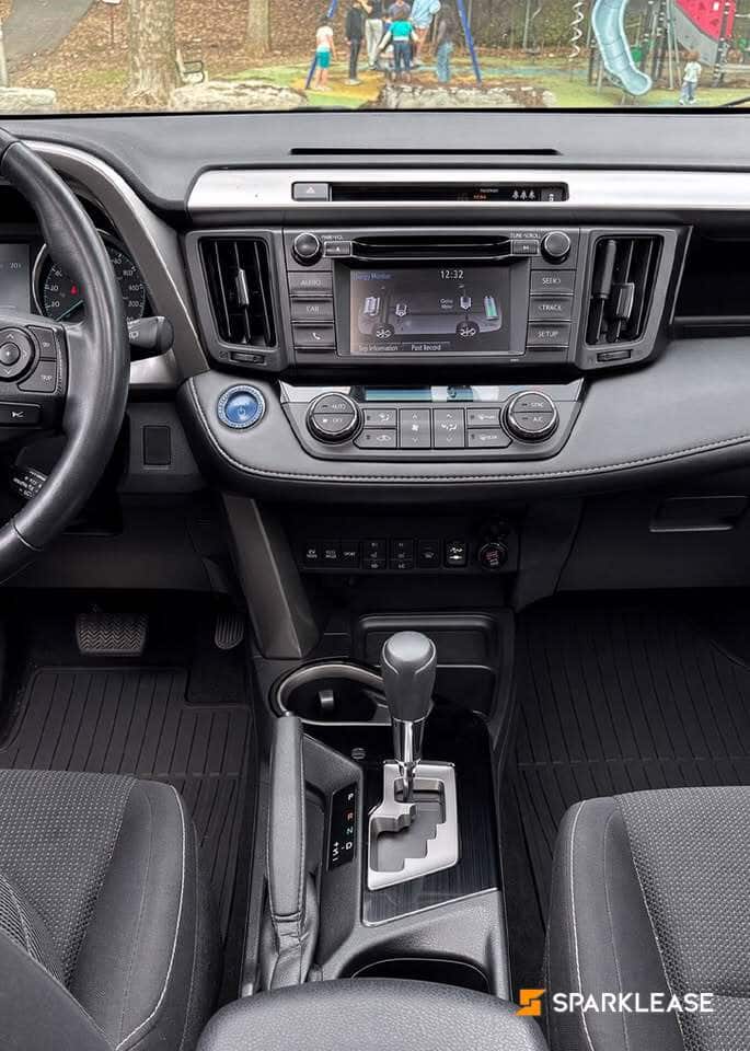 2018 Toyota RAV4 AWD XLE, 多伦多, 全款车