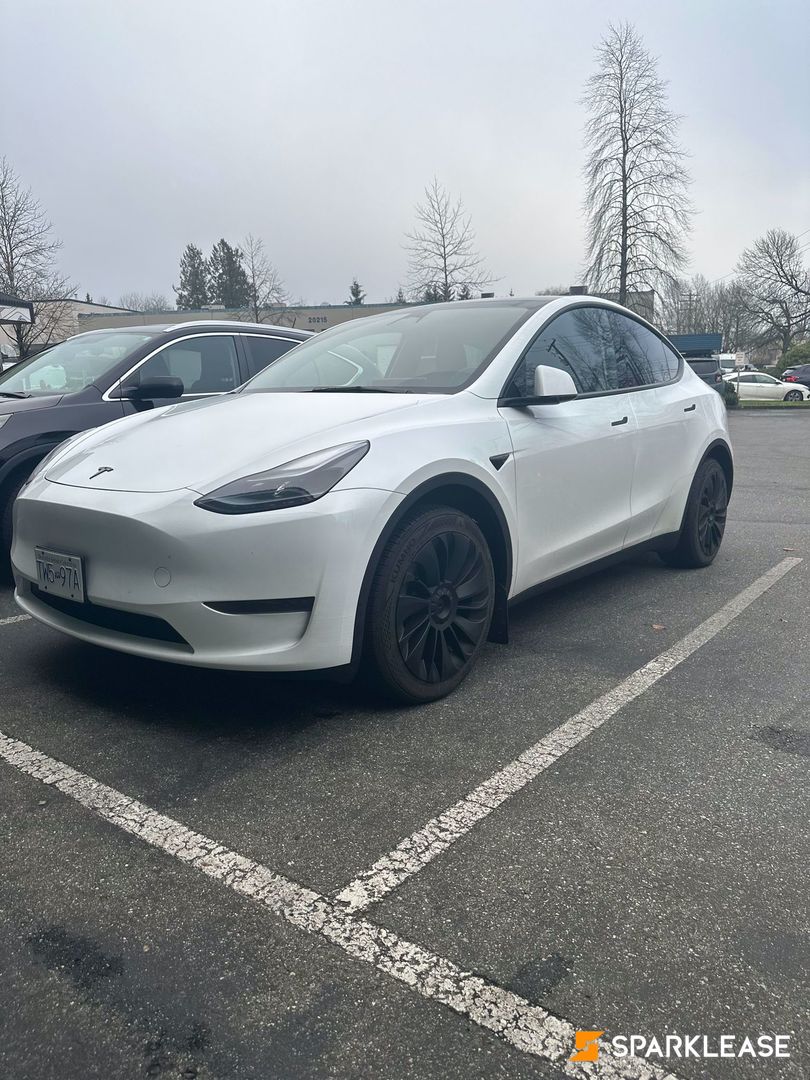 2023 Tesla Model Y RWD, Vancouver, Lease Transfer