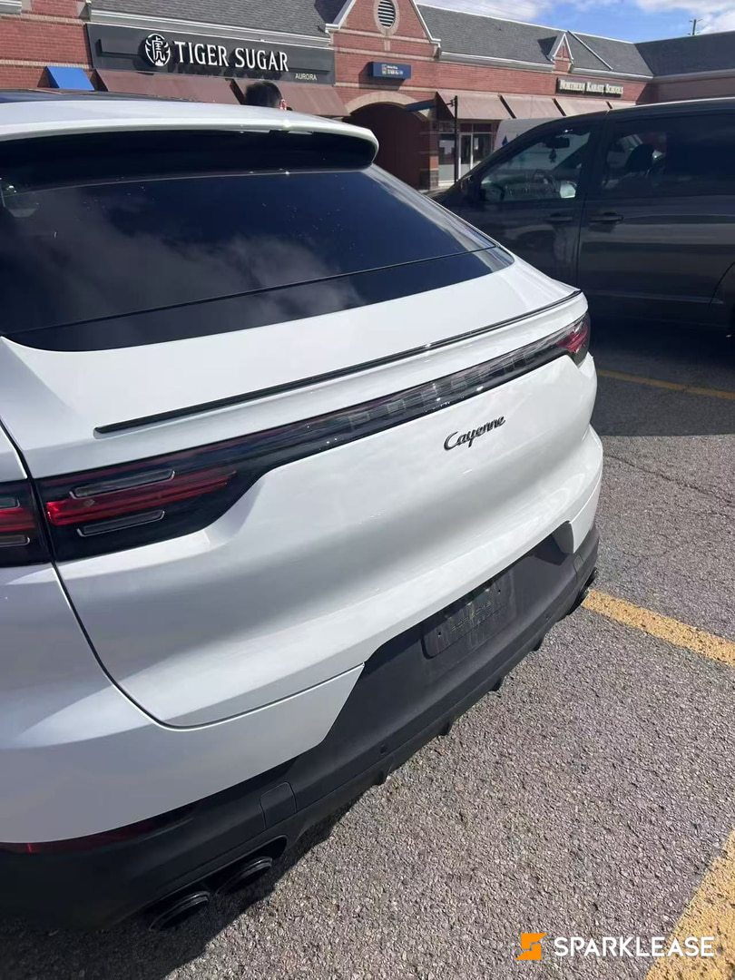 2022 Porsche Cayenne Coupe AWD, Toronto, Lease Transfer