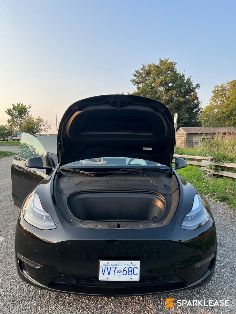 2023 Tesla Model Y Long Range AWD, 温哥华, 转LEASE