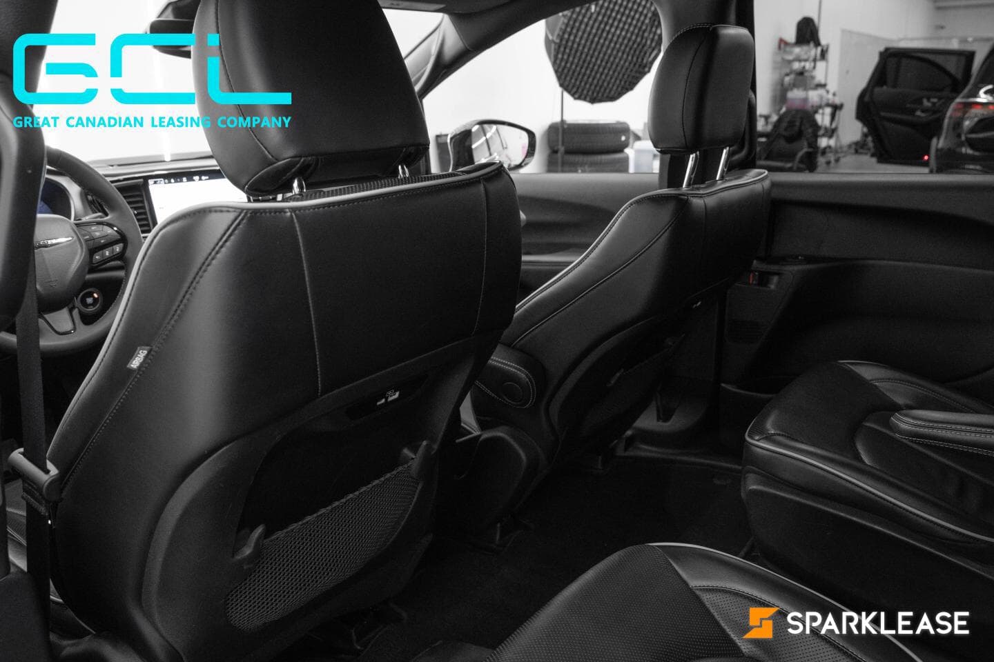 2023 Chrysler Pacifica Hybrid Limited 2WD, Toronto, Cash