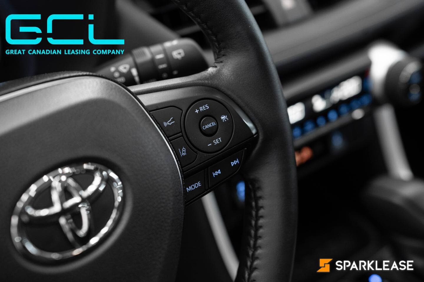 2021 Toyota  RAV4  Hybrid XLE AWD , Toronto, Cash