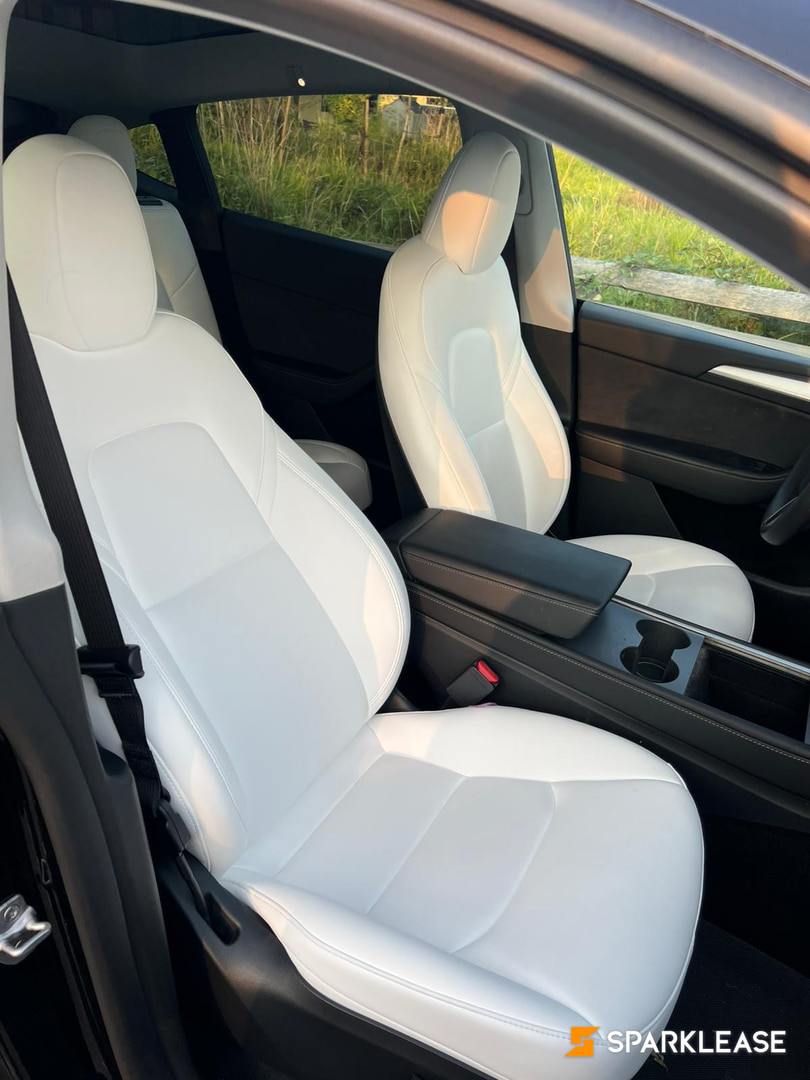 2023 Tesla Model Y Long Range AWD, 温哥华, 转LEASE
