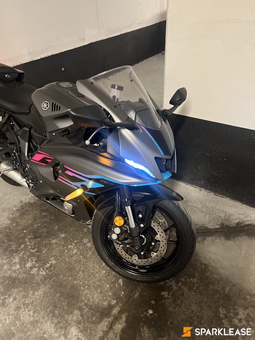 2024 Yamaha Yamaha R7, Toronto, Cash
