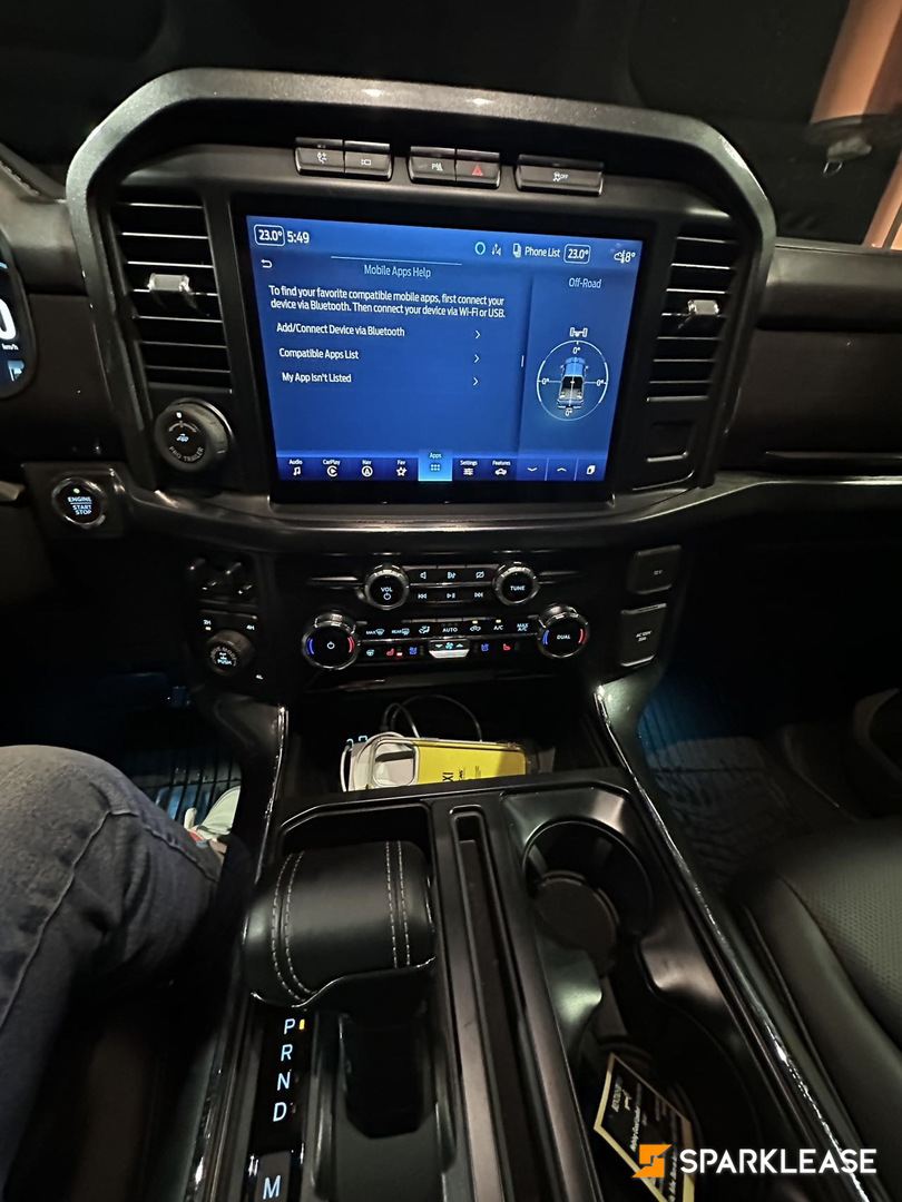 2023 Ford F-150 LARIAT 4WD SuperCrew 5.5' Box, Toronto, Lease Transfer