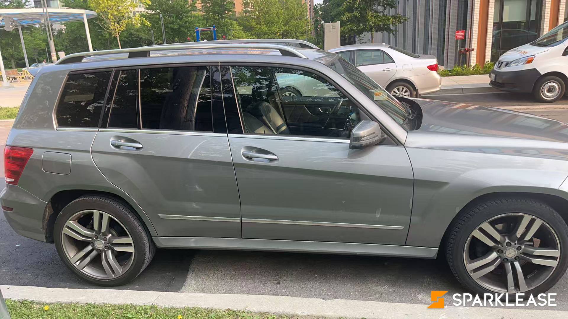 2013 Mercedes-Benz GLK-Class 4MATIC 4dr GLK 350, Toronto, Cash