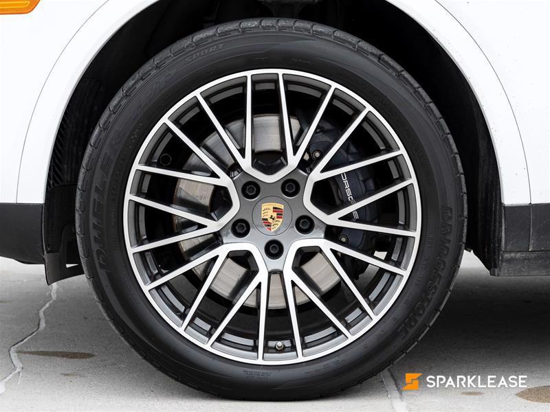 2022 Porsche Cayenne AWD, Toronto, Cash