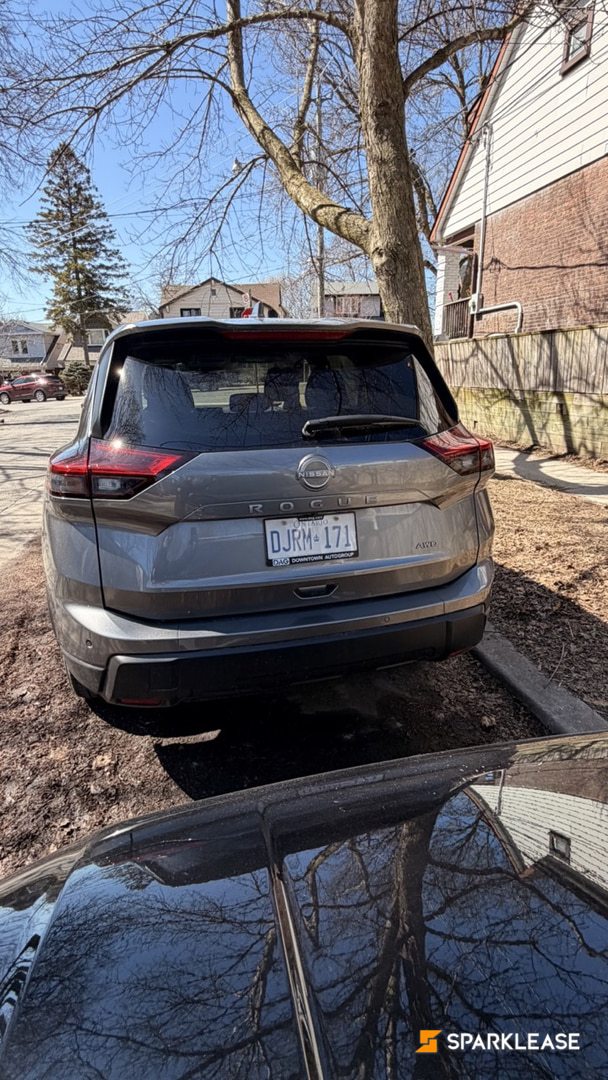2025 Nissan Rogue AWD S | Finance Takeov..., Toronto, Private Seller