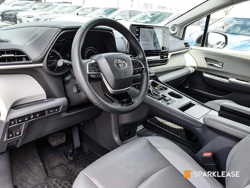 2023 Toyota Sienna Hybrid Limited AWD, Toronto, Finance Quote Provided