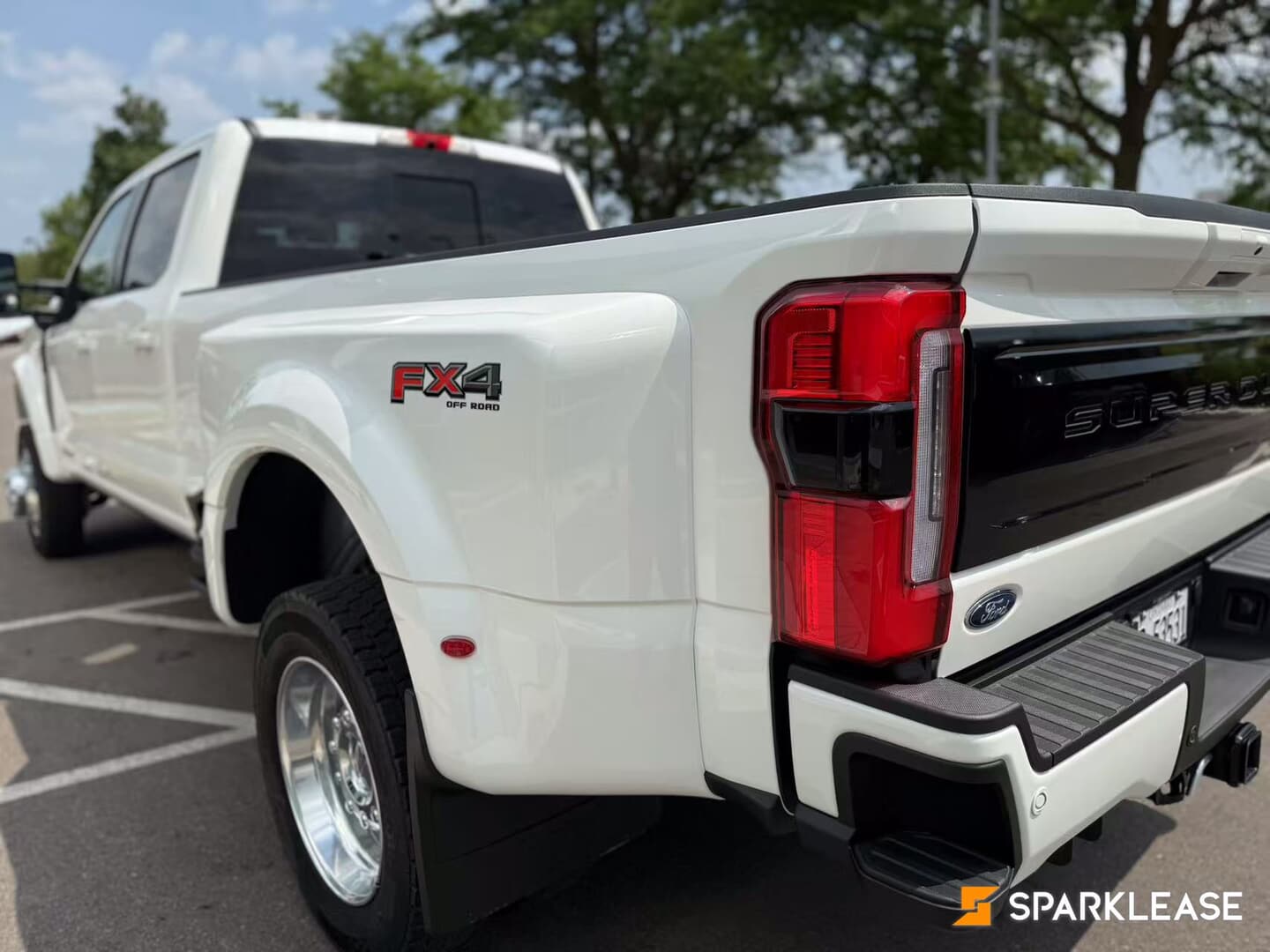 2025 Ford  Super Duty F-450 DRW  XLT 4WD..., Toronto, Cash