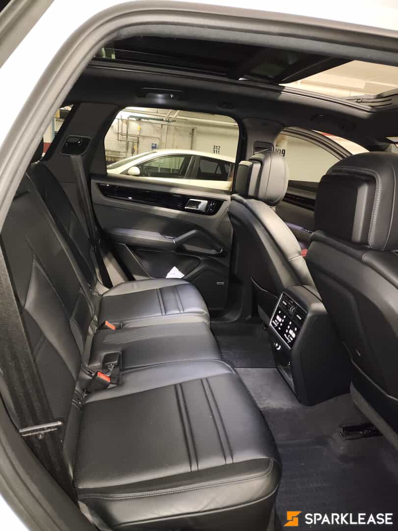 2021 Porsche Cayenne, 多伦多, 全款车