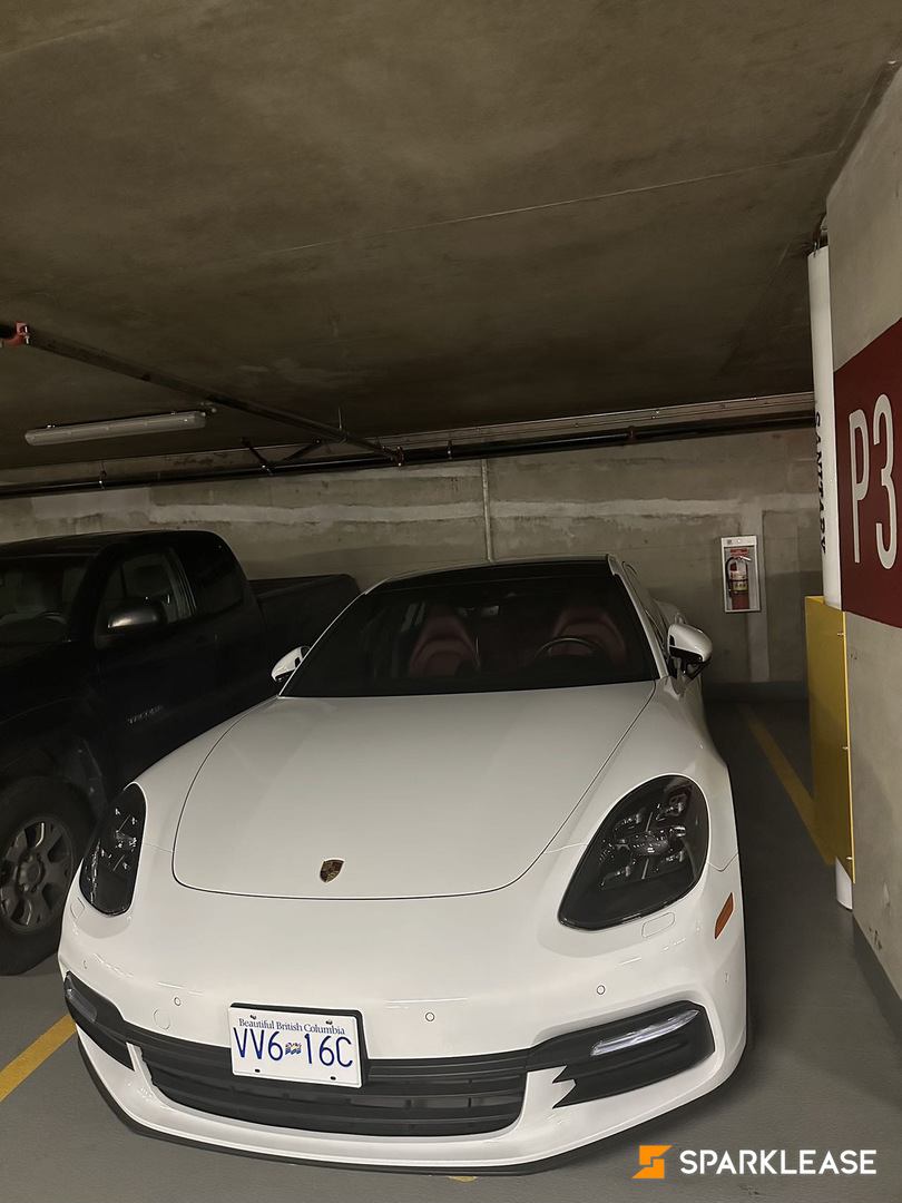 2018 Porsche Panamera 4 E-Hybrid AWD, Vancouver, Private Seller