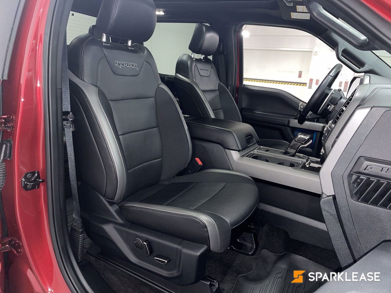 2020 Ford  F-150  Raptor 4WD SuperCrew 5.5' Box , Vancouver, Lease Quote Provided