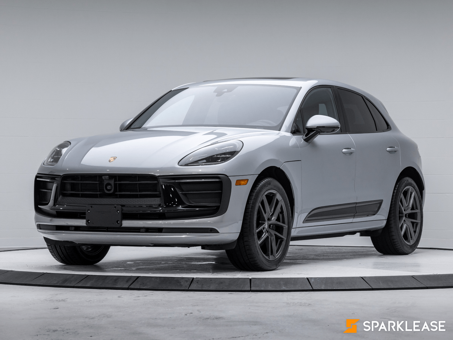 2024 Porsche Macan AWD, Toronto, Finance Quote Provided