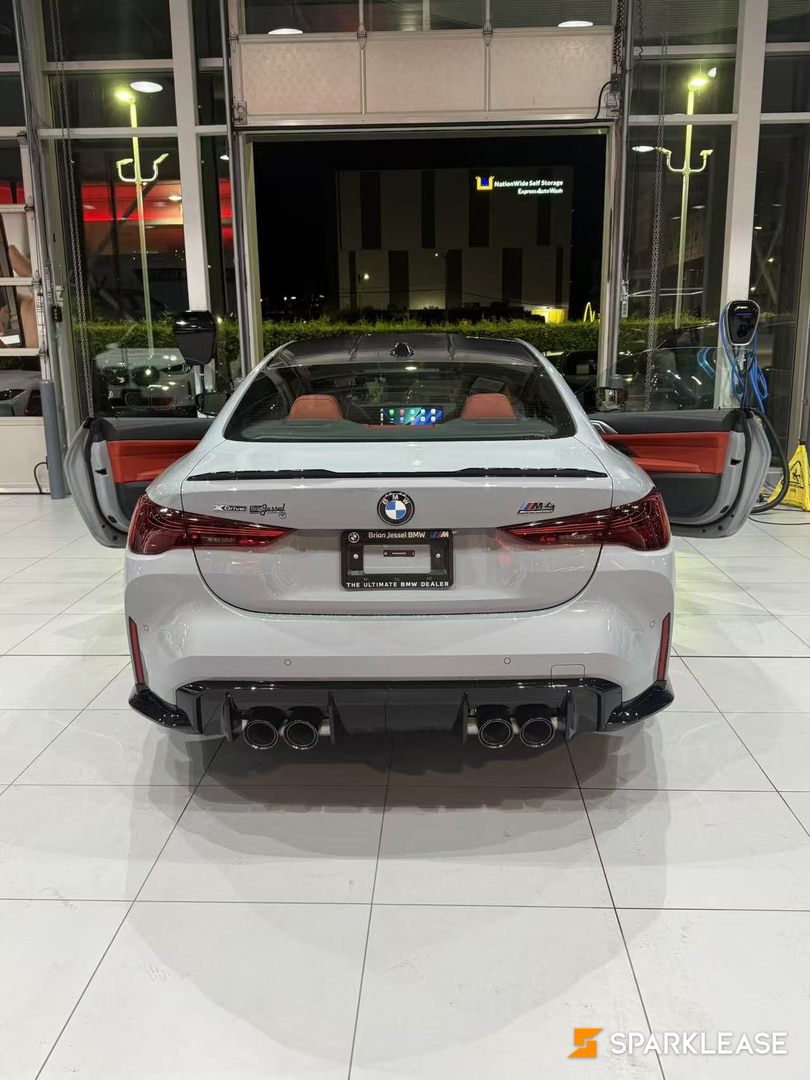 2026 BMW M4 Competition Coupe, 温哥华, 转LEASE