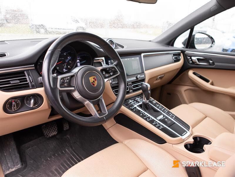 2021 Porsche Macan AWD, Toronto, Finance Quote Provided