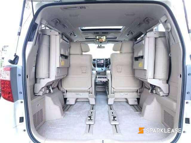 2010 Toyota Alphard 4wd 3.5LV6, Toronto, Cash