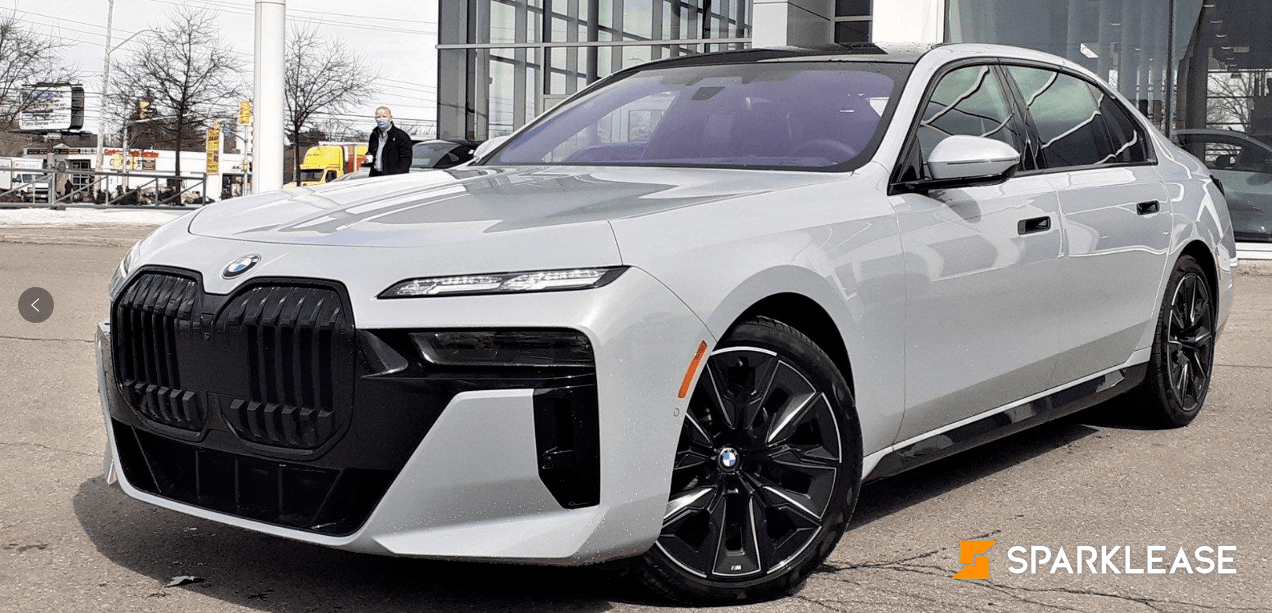 2023 BMW 760i 超值Demo, 多伦多, 原厂Lease方案